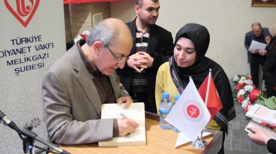 İrfan Okumaları Kapmasında "İnsanı Sırrı" Konferansı