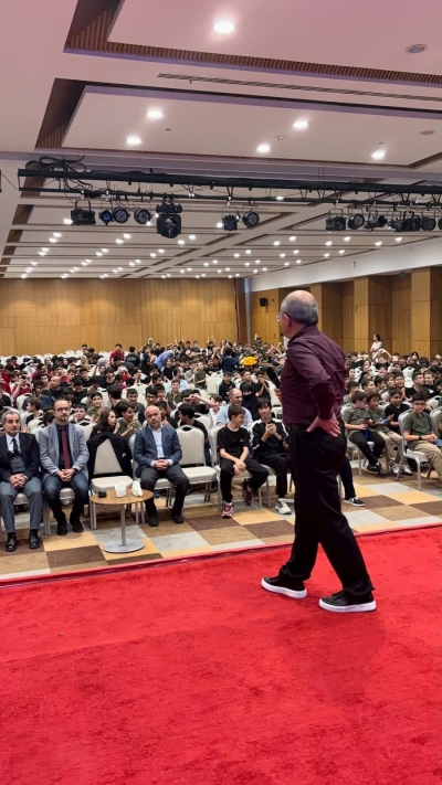 15 Temmuz Şehitleri Anadolu İmam Hatip Lisesi Öğrencileri Konferas